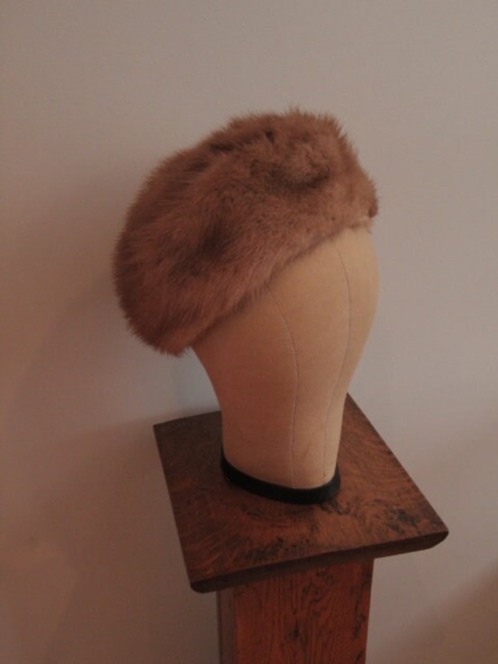 Vintage 1960’s Blonde Mink Hat